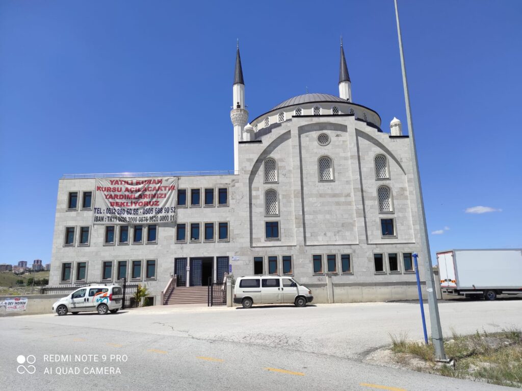 Muradiye Rıza Çöllüoğlu Camii / 2019 Bağlum-Keçiören